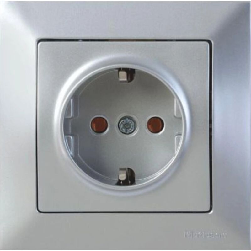 ΠΡΙΖΑ ΣΟΥΚΟ ΝΙΚΕΛ ΜΑΤ 16Α CANDELA 600 0282